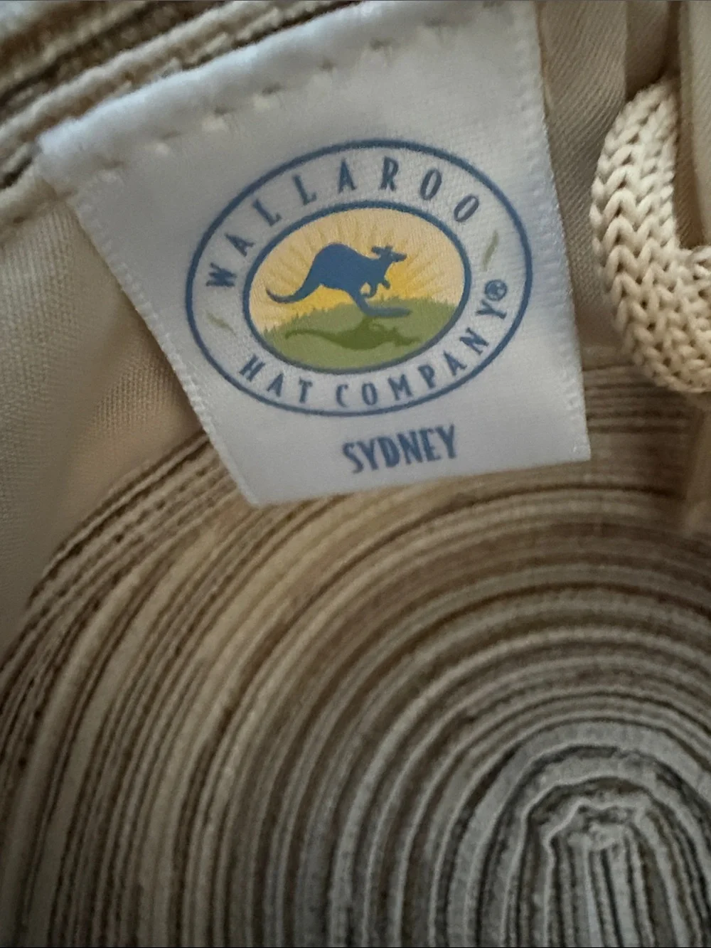 WALLAROO Women's Natural-Tone Straw Sun Hat